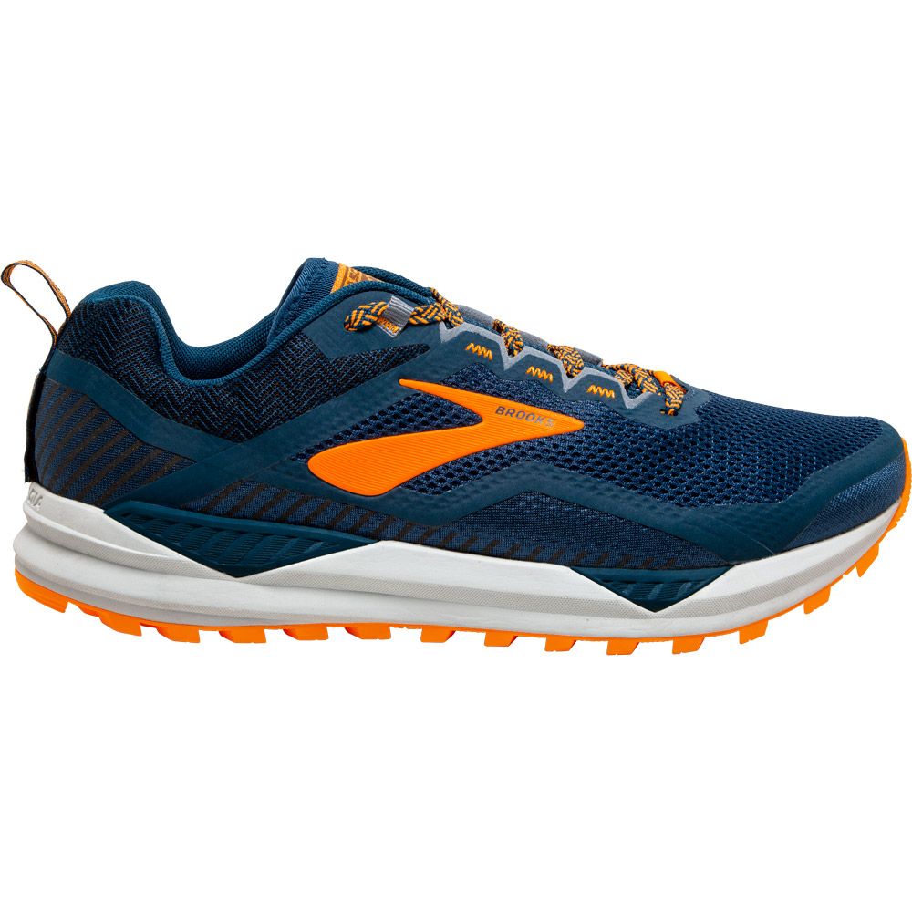 brooks cascadia trail running shoes