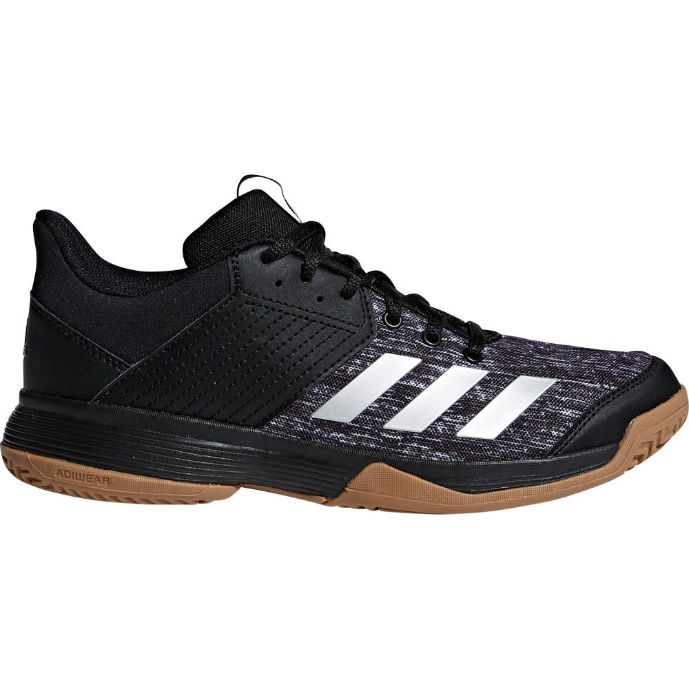indoor sports shoes