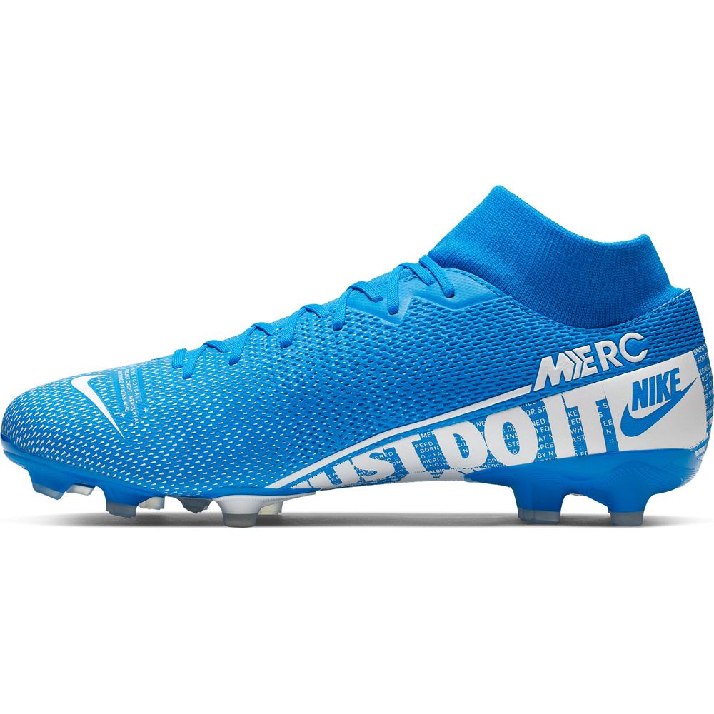 Shop Nike Kids Superfly 7 Club TF Football Shoes Pink online.